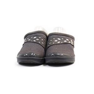 Bzees Dolce Clog - Gray
